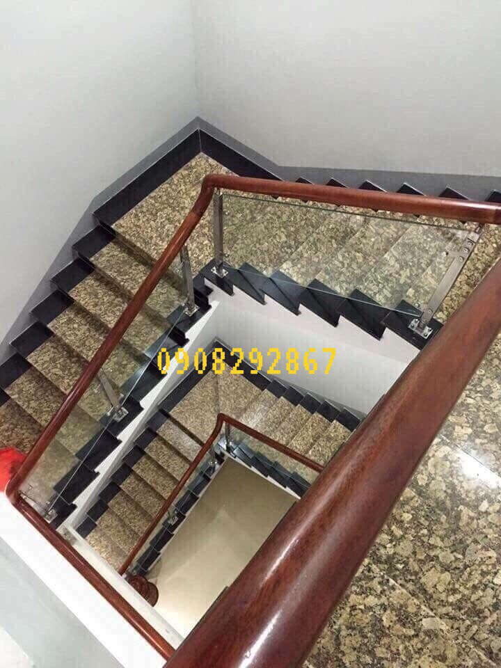 da-vang-buom